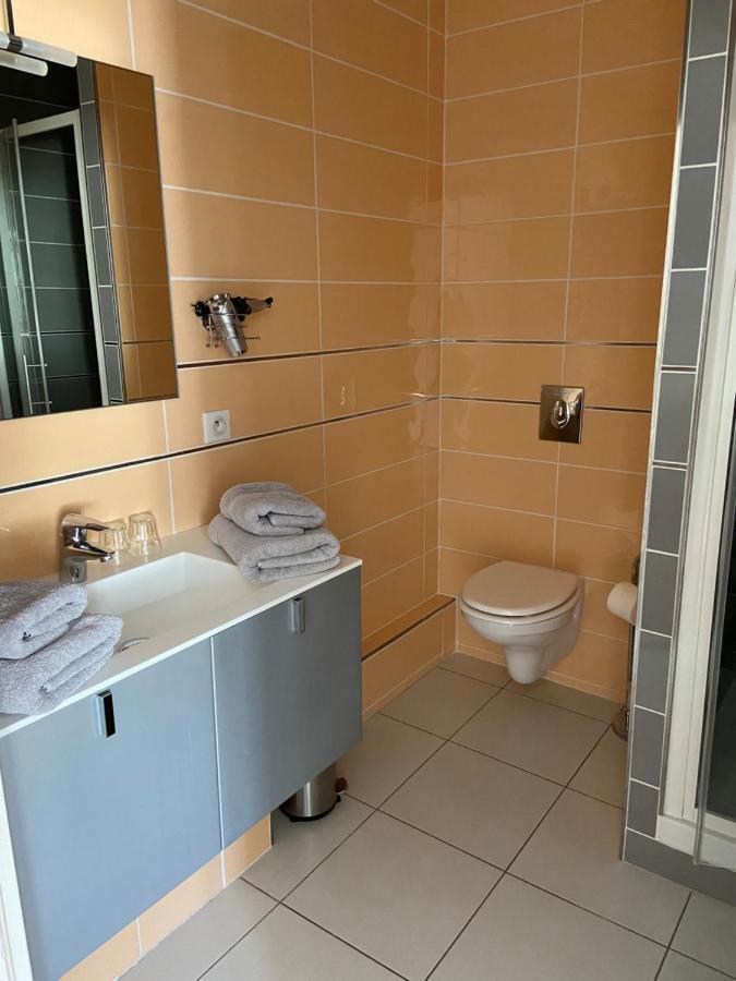 Les Chambres De L'Aigronne Le Petit-Pressigny Esterno foto