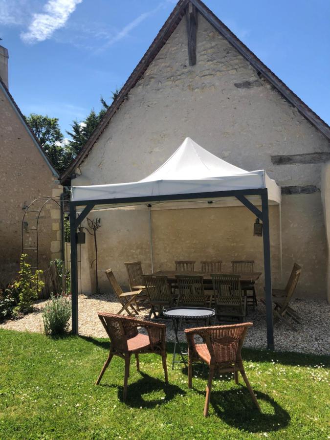 Les Chambres De L'Aigronne Le Petit-Pressigny Esterno foto